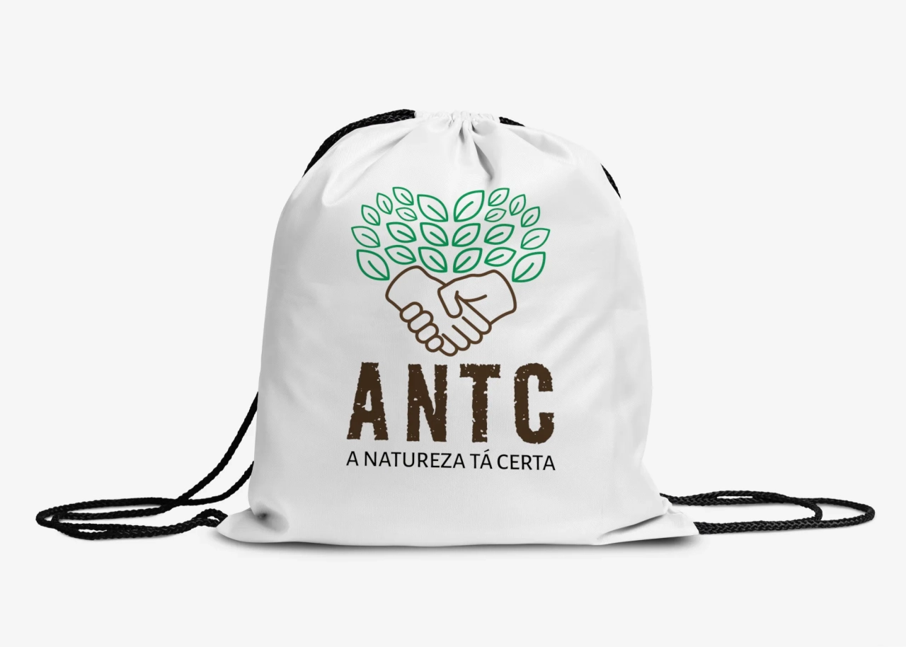 Exemplo de uso da logo em Mochila